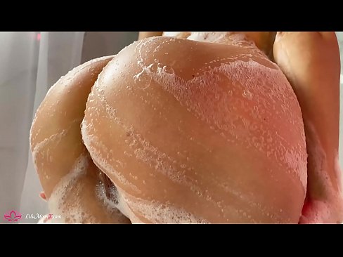 ❤️ Morena Masturba-se com Vibrador para Orgasmo Intenso no Duche Porno vídeo em pt.sexogolic-info.ru